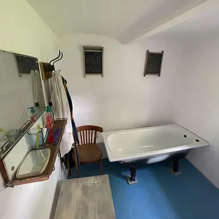 Dráždní Na Samotě U Lesa *